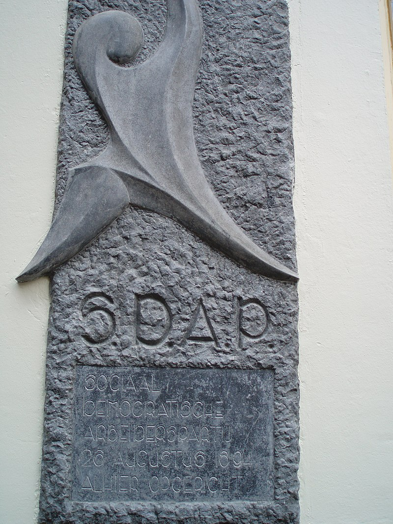 Moment image for Dutch Social Democratic Workers' Party: Birth of Dutch Socialism