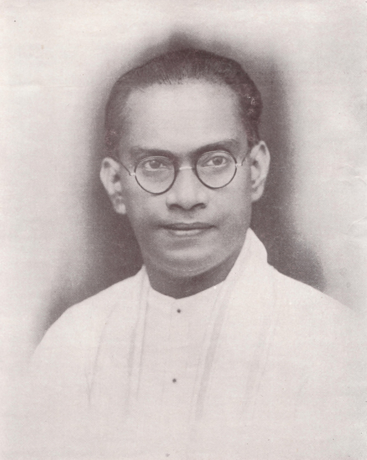 Moment image for Formation of the Sri Lanka Freedom Party (SLFP) by S.W.R.D. Bandaranaike