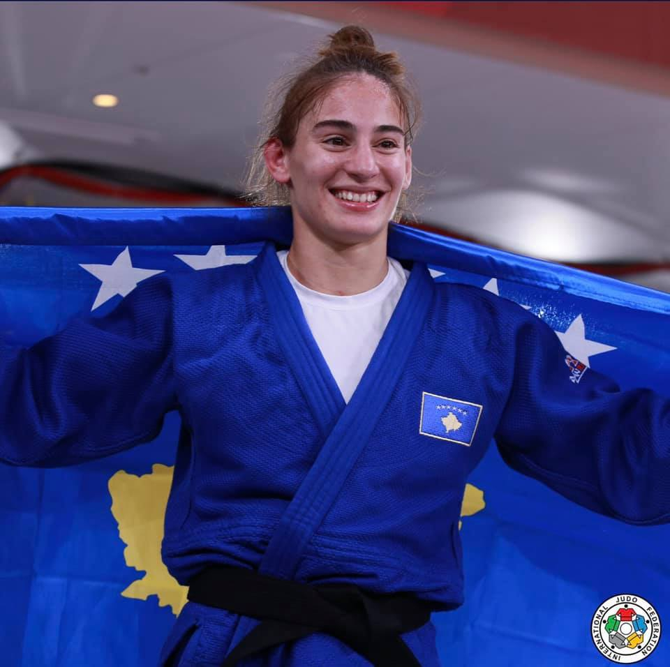 Moment image for Kosovo's Historic European Games Debut: Bronze Medalist Display Athletic Talent and National Pride
