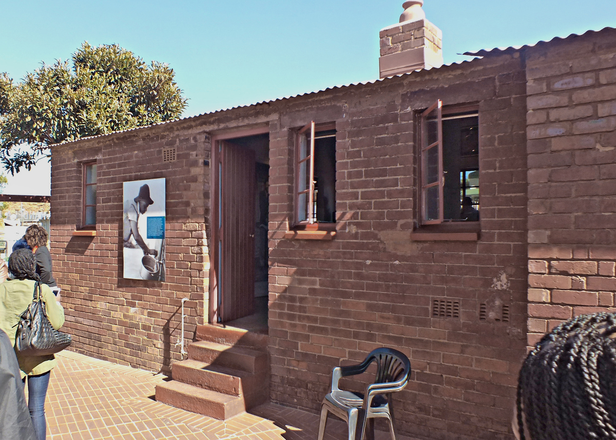 Moment image for Winnie Mandela's Soweto Home Destroyed by Arson