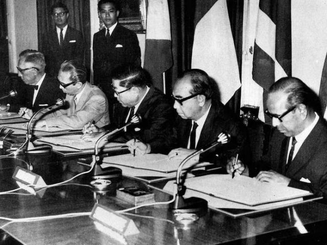 Moment image for Founding Member of ASEAN: Malaysia's Role