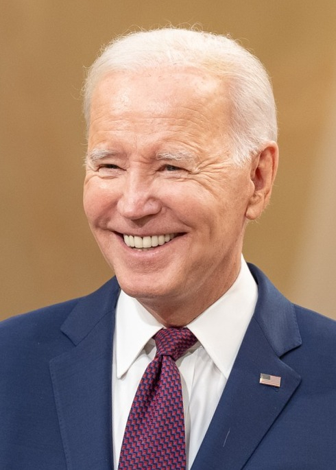 Moment image for Presidential Candidate Announces Campaign for Re-election