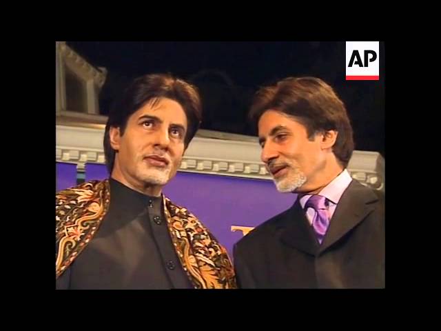 Moment image for Wax Statue Installed in Hong Kong and Bangkok